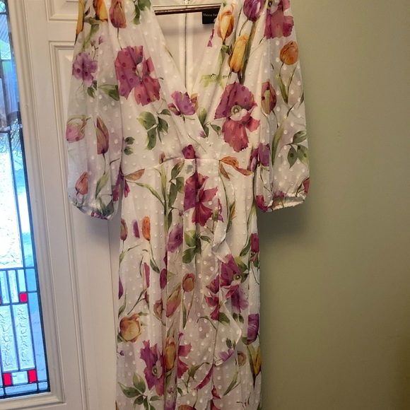Women’s Maison Tara floral dress size 14 - Picture 10 of 16